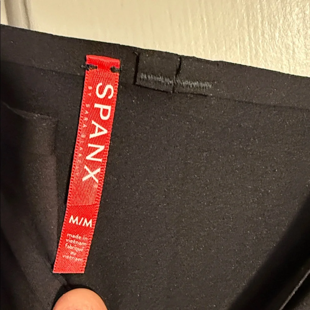 Spanx- Black Cami - Picture 2 of 3